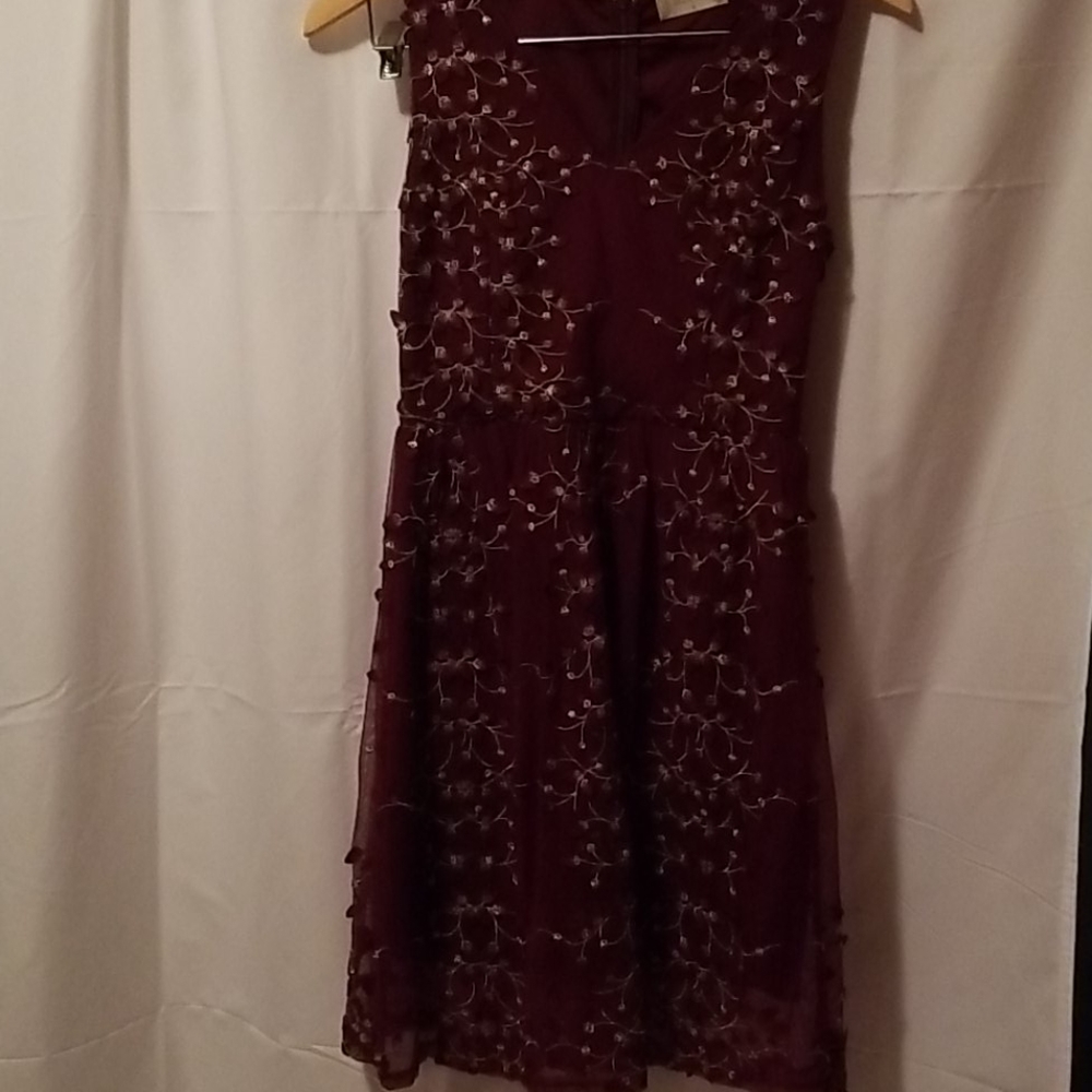 Altar'd State Burgundy and Gold Sleeveless Dress